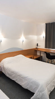 Hotel First โรเดซ ภายนอก รูปภาพ